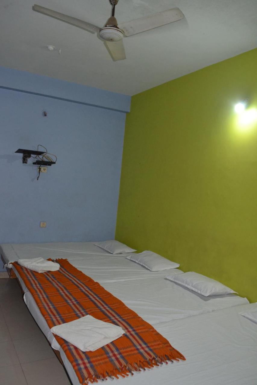 Hotel Maurya Aurangābād Extérieur photo